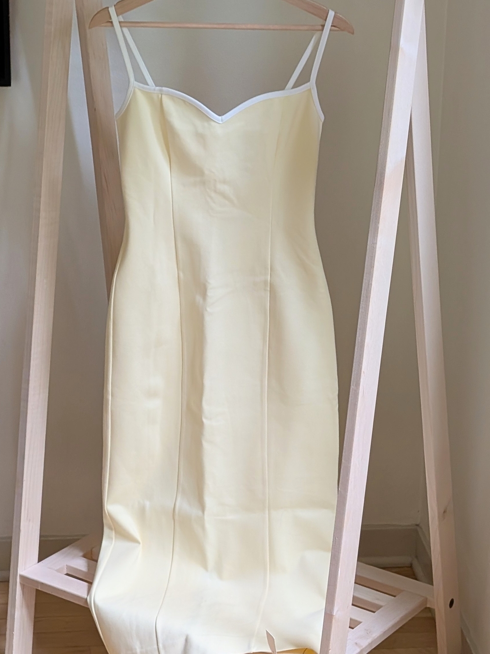 ✨SOLD✨ NWT Reformation Remi Spaghetti Knit Strap Midi Dress In Light Yellow - S - Picture 3 of 9